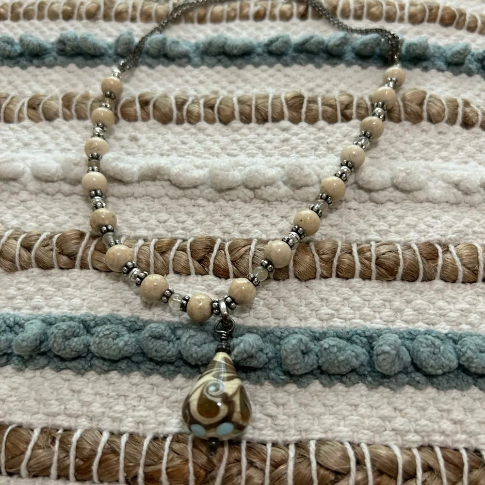 Beautiful unique hand painted bead necklace vintage one of a kind - Picture 6 of 6